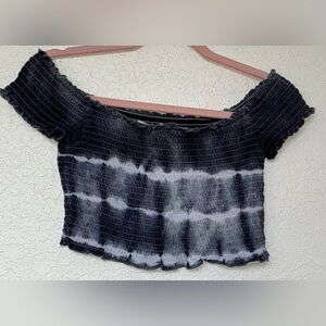 American Eagle Women's Cropped Ruched  Blue & White Tie Dye Top